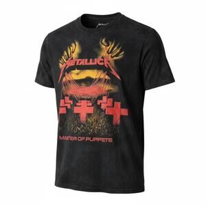 Metallica “Master of Puppets” Graphic Band Tee Size S